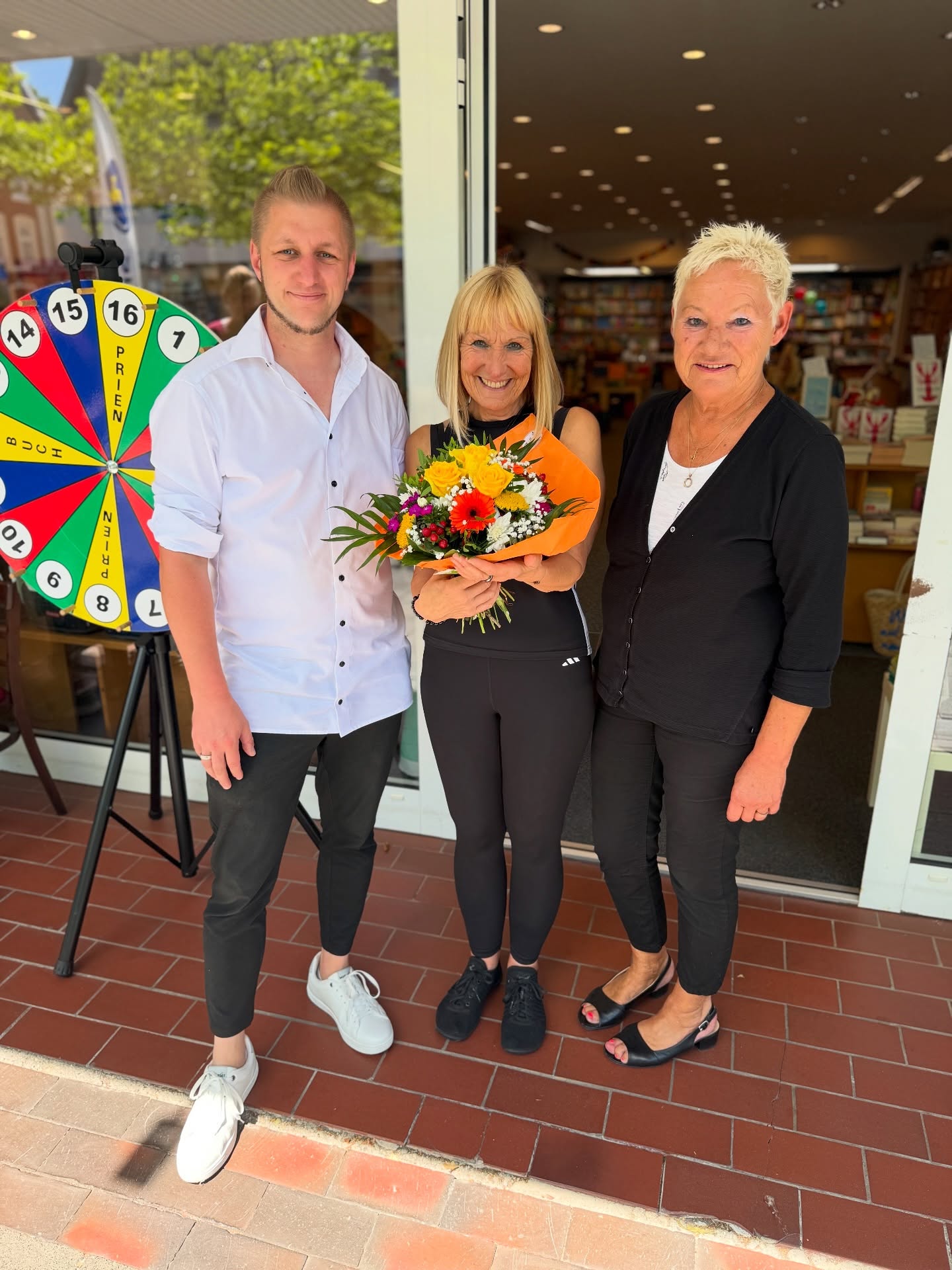 📚✨ 50 Jahre Bücherleidenschaft im Stadtnorden!